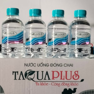 Thùng nước suối chai nhỏ Taquaplus tiện lợi